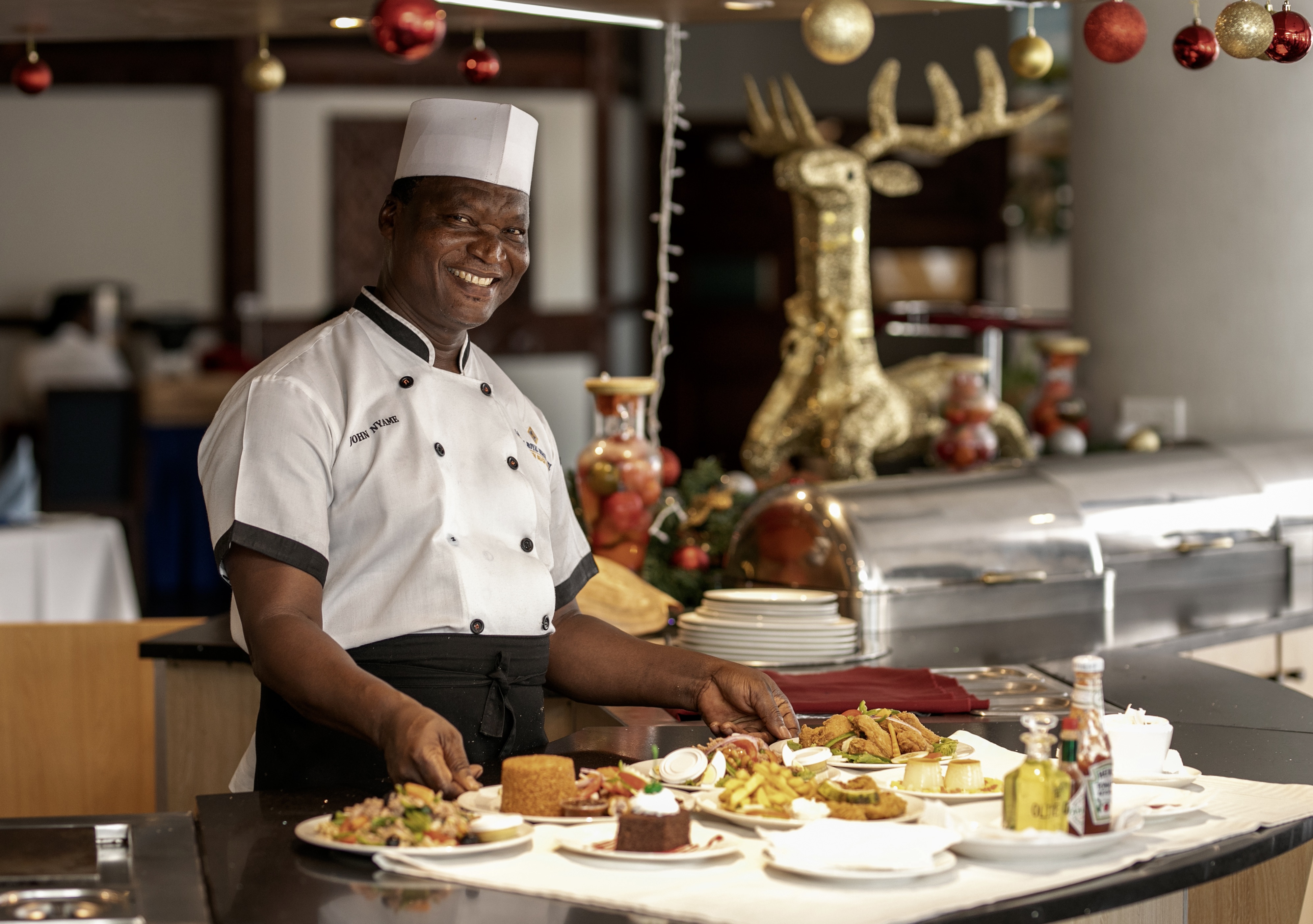 LA PALM ROYAL BEACH HOTEL